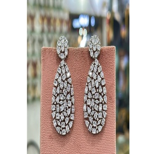 Hermosos Pendientes Colgantes de Latón Plateado de Primera Calidad con Circonita Cúbica para Mujer, Ideales para Fiestas Nocturnas - Product Image 2