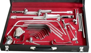 Kit de Pinzas Ortopédicas Manuales Completas de Primera Calidad, Instrumentos Quirúrgicos Reutilizables de Acero Inoxidable Duradero, Certificación CE Clase I, 1 Año de Garantía - Product Image 2