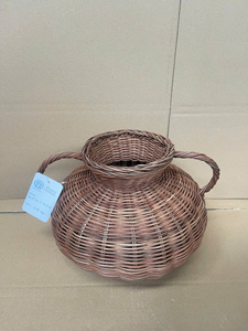 Maceta de ratán hecha a mano, florero decorativo ecológico para una decoración elegante en interiores y exteriores, fabricada en Vietnam. - Product Image 6