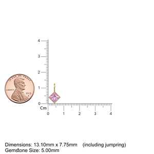 Colgante de Turmalina de 5mm en Oro Amarillo Sólido de 14k con Engaste para Joyería / Piedra de Nacimiento de Octubre / Gema Rosa con Corte Princesa - Product Image 2