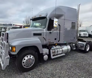 Venta con Descuento 2021 2022 For-MackS Pinnacle 64T RHD/LHD Camión Semirremolque Usado con Cama Entrega a Todo el Mundo - Product Image 1