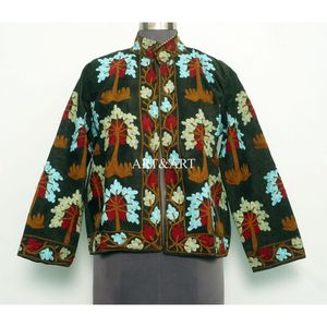 Chaqueta de Invierno Lujosa, Bordada a Mano, 100% Cotizo, Cuello Alto, Ecológica, Transpirable, con Detalles Florales Intrincados - Product Image 1