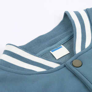 Nuevas Chaquetas Varsity Elegantes de Manga Larga con Botones, Hechas de Tela de Lana, de Alta Calidad a Precio Económico, Abrigos Varsity para Mujer - Product Image 3