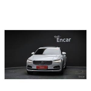 Volvo S90 B5 Ultimate 2023 con Asientos de Cuero Brillante, Caja de Cambios Automática, 17,641 km, Cámara Trasera, Volante a la Izquierda - Product Image 3