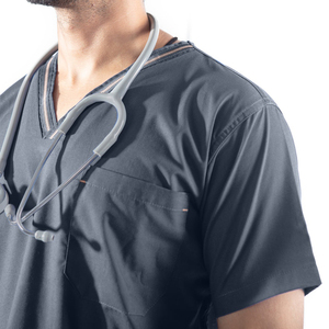 Fournisseur d'usine OEM personnalisé – Sous-vêtement médical extensible de qualité supérieure pour hommes, couche de base respirante pour infirmiers et médecins, chemise intérieure d'uniforme - Product Image 4
