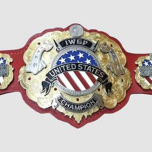 Réplica del Cinturón de Campeonato de Lucha Libre Peso Pesado IWGP de Estados Unidos en Venta - Product Image 1