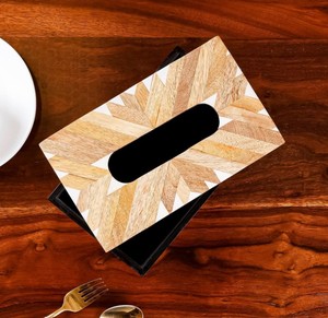 Moderna Caja de Almacenamiento de Pañuelos de Resina, Portapañuelos Decorativo con Acabado Elegante y Artesanía de Primera Calidad - Product Image 3