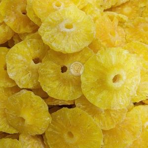 Ananas séché moelleux 250g/500g Jaune doré Prêt à consommer Sans sucre Collation saine Fabriqué au Vietnam pour la vente au détail et les distributeurs - Product Image 4