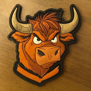 Badges personnalisés en PVC 3D brodés de dentelle, logo en caoutchouc souple, imperméables, à coudre avec épingle de sûreté, imprimés en sérigraphie pour chapeaux - Product Image 4