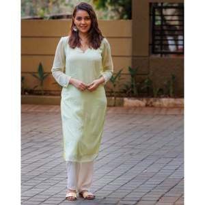 Conjunto de Kurta Informal Transpirable de Gasa Verde Pista para Mujer con Mangas Tres Cuartos, Talla XS - Product Image 4