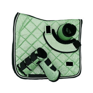 Ensemble de tapis de selle pour chevaux en polycoton personnalisable, couleur brillante, durable, confortable, tissu polyvalent pour l'équitation - Product Image 1