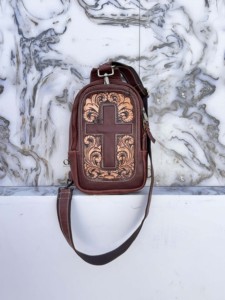 Wholesale Fashion <b>Hand</b> Tooled Leather Shoulder <b>Bag</b> Stylish Trending Travel Handbag Hair On Hide Fur Easy to <b>Carry</b> Multi Uses <b>Bag</b> - Product Image 4
