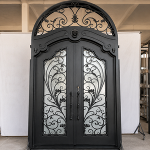 Puerta Principal de Hierro Forjado Hecha a Mano: Puerta Exterior Personalizada de Primera Calidad con Elegante Trabajo en Hierro y Seguridad Superior - Product Image 1