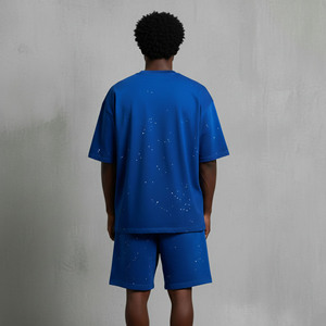 ชุดเสื้อยืดและกางเกงขาสั้นสีพื้นพิมพ์ลายตามสั่ง OEM/ODM สำหรับผู้ชาย ชุด 2 ชิ้น เสื้อผ้าสตรีทแวร์รักษ์โลก เนื้อผ้าคอตตอน 100% น้ำหนักปานกลาง - Product Image 2