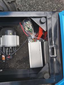 Mini-dumper électrique Tayo TMD300 300 kg, chariot à trois roues en métal avec roues pneumatiques, zéro émission - Product Image 3