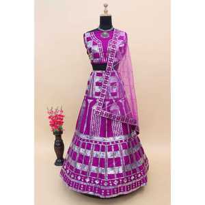 Lehenga-Choli en polyester de créateur pour les occasions spéciales, tenue élégante et stylée - Product Image 2