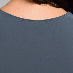 Flex Tank Débardeur de sport léger et extensible pour femme Tenacity Lite, coupe moderne, bleu marine foncé - Product Image 5