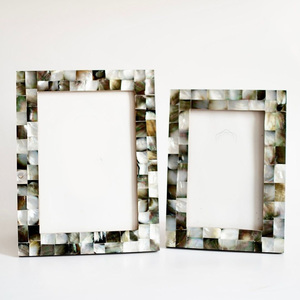 Mother of pearl shell inlay photo <b>frames</b> wholesale handcraft capiz pearls <b>picture</b> <b>frame</b> cheapest price - Product Image 1