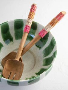Ensemble de cuillères à salade en bois avec manches à motifs verts, écologiques, compatibles lave-vaisselle - Product Image 6