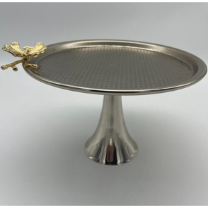 Support à gâteau classique en acier inoxydable martelé à la main avec poignée décorative en feuille d'or pour la présentation sur table lors de mariages et de fêtes - Product Image 4