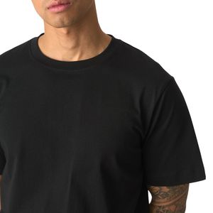 เสื้อยืดผู้ชายสีดำพื้นฐาน แขนสั้น ผ้าฝ้ายนุ่ม สวมใส่สบาย ระบายอากาศได้ดี เหมาะสำหรับใส่ในชีวิตประจำวันช่วงฤดูร้อน - Product Image 5