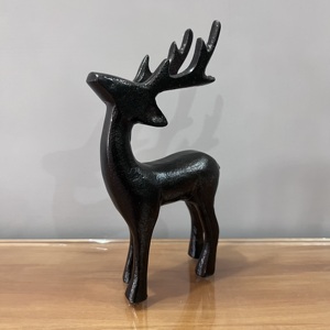 Escultura Decorativa de Reno Navideño en Aluminio con Acabado Negro para Exhibición en Mesa - Product Image 1