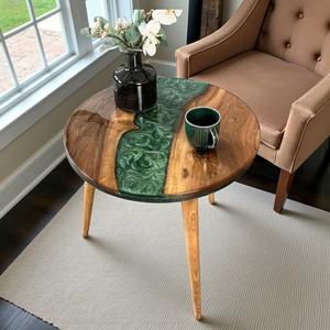 High Quality Unique Green <b>Epoxy</b> Resin Round Wooden <b>Table</b> <b>Top</b> Handmade Coffee <b>Table</b> <b>Epoxy</b> Resin <b>Top</b> - Product Image 3