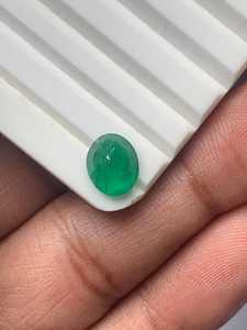 ZUBEDA GEMS JEWELRY พลอยมรกตธรรมชาติทรงรีสีเขียว พลอยหลวม 2.00 กะรัต พลอยแท้ประจำเดือนพฤษภาคม สำหรับทำเครื่องประดับ แหวน จี้ - Product Image 3