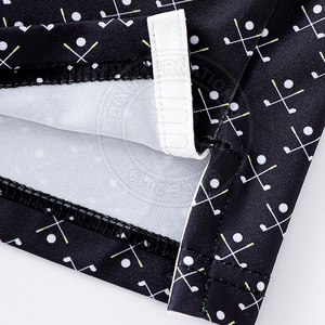 Polo de golf pour homme à prix abordable, style décontracté pour le week-end, avec surface texturée, boutons sur le devant et ourlet incurvé - Product Image 5