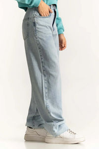 Women's High Quality Slim Fit Denim Pants Breathable Cotton Solid Color Regular Wear Bottoms Drawstring Mid Plain Dyed OEM - Product Image 5