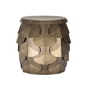 Table d'appoint ronde en métal au design soigné, table basse de qualité antique, taille personnalisée, en aluminium et laiton - Product Image 3