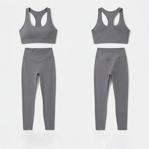 Ensemble 2 pièces de sport pour femme : Haut de yoga dos nageur et Legging taille haute, séchage rapide, couleur unie, soutien-gorge de sport intégré, pantalon de compression en polyester 2 - Product Image 6