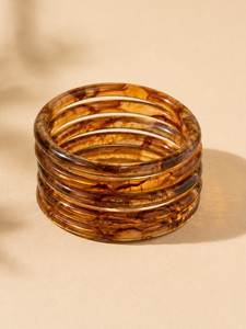 High Quality Resin <b>Bangle</b> <b>Bracelet</b> With Polished Surface Modern Design And Elegant Fashion Appearance - Product Image 5