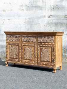 Cómoda Artesanal con Incrustaciones de Hueso, Hecha a Mano por Artesanos Indios, Mueble Decorativo de Almacenamiento - Product Image 4
