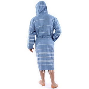 Peignoir de luxe turc unisexe 100% coton à capuche, motif rayé, grande taille, vente en gros pour hommes et femmes avec pompons - Product Image 2