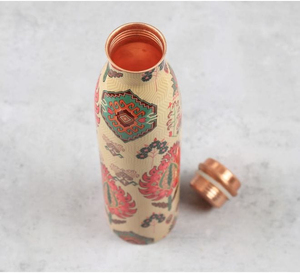 ขวดน้ำเคลือบทองแดงลายดอกไม้สุดหรู พร้อมฝาปิดสุญญากาศ คุณภาพส่งออก - Product Image 3