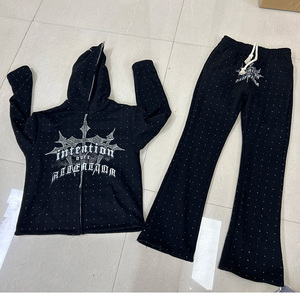 Survêtement pour homme surdimensionné noir personnalisé à manches longues pour l'automne, style streetwear hip hop avec motif 3D et logo imprimé à l'écran - Product Image 1