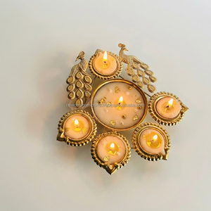 Romantic <b>Red</b> Rose Pillar <b>Candle</b> Set – Intricate 3D Floral Soy Wax Sculpture for Luxury Gifting - Product Image 5