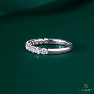 แหวนเพชรเพาะเลี้ยงทรงกลม รับรองโดย IGI ทอง 9K 10K 14K 18K สำหรับผู้หญิง ซัพพลายเออร์เครื่องประดับเจ้าสาว จำหน่ายจำนวนมาก - Product Image 2