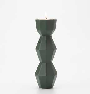 Porte-bougie de luxe en métal émaillé vert, structure géométrique à facettes empilées avec support en colonne, centre de table pour salle à manger - Product Image 3
