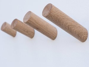 Porte-manteau mural en bois contemporain, en bois dur de qualité supérieure, forme ronde, pour maisons modernes, hôtels, cafés et magasins de détail - Product Image 2