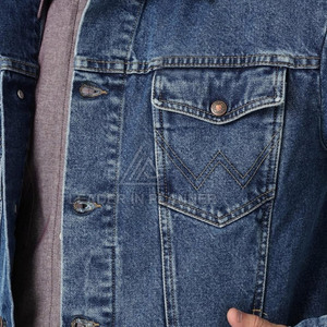 แจ็คเก็ตยีนส์สีพื้น ราคาดีที่สุด บริการ OEM สวมใส่สบาย ระบายอากาศได้ดี เหมาะสำหรับฤดูหนาว ขายออนไลน์ - Product Image 4