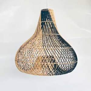 Pantalla de Lámpara Redonda de Bambú de Lujo para Iluminación Colgante y de Techo, Hecha a Mano con Bambú Natural en Vietnam - Product Image 6