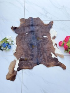 Western Pattern Cowhide Leather Area <b>Rugs</b> Brown <b>White</b> <b>Rugs</b> for Modern Living Room Scandinavian Boho Decor 100 % Natural Cowhide - Product Image 4