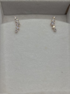 Diamond Ear Climber <b>Cuff</b> <b>Earrings</b>-18k Rose Gold 0.61ct IGI Certified 1.08g-Women-Wedding Anniversary Gift-Round Brilliant Cut - Product Image 5