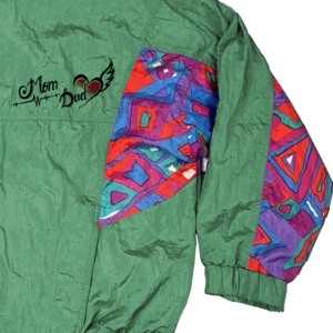 Chaqueta Bomber Reversible Verde Vintage para Hombre, Ecológica, Impermeable, con Capucha, Cuello Bordado con Corazón de Mamá y Papá, Cierre de Cremallera - Product Image 3