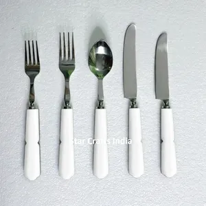 2026 Exclusive Sale Stainless Steel & Resin Vintage Designer Handle 2 Spoon 1 Knife 2 Fork Cutlery Set for Home & Hotel Use - Product Image 2