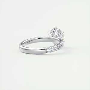 แหวนเพชรทรงกลม 2.60 กะรัต เพาะเลี้ยงในห้องปฏิบัติการ รุ่น Harper Eternity พร้อมวงแหวน Eternity ทองคำขาว 14K - Product Image 6