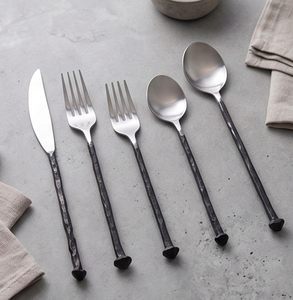 Ensemble de 5 couverts en acier inoxydable finition mate, manches longs, fourchette, cuillère, couteau, produits de qualité supérieure pour la cuisine - Product Image 3