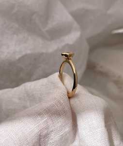 Bagues de fiançailles serties closes, diamant de laboratoire taille ovale, solitaire délicat et minimaliste, pour demande en mariage et mariage, bande de 2 mm, or massif 14k 18k - Product Image 3